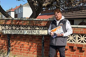 Connor delivering FOCUS on TYNEBROOKE AVENUE